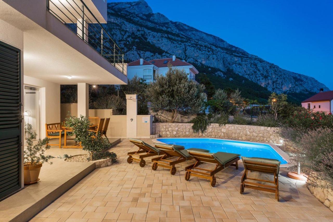 Lux Apartment Sandra Makarska Eksteriør billede